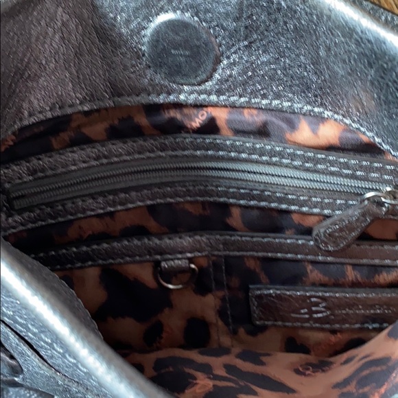 B. Makowsky Signature Line Leather Crossbody Bag - Picture 5 of 8